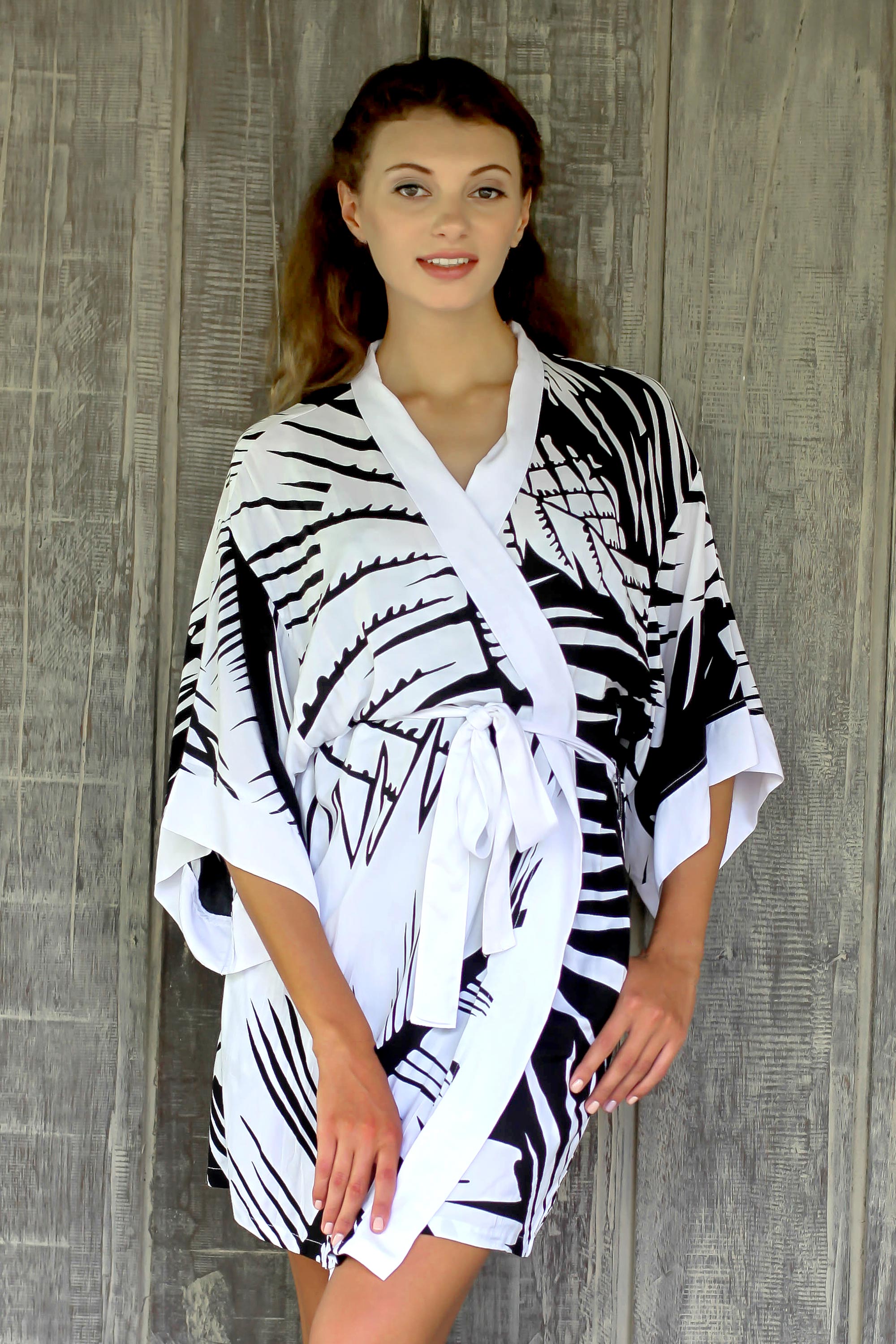 White Tiger Short Black and White Tiger Stripe Print Rayon Wrap Robe