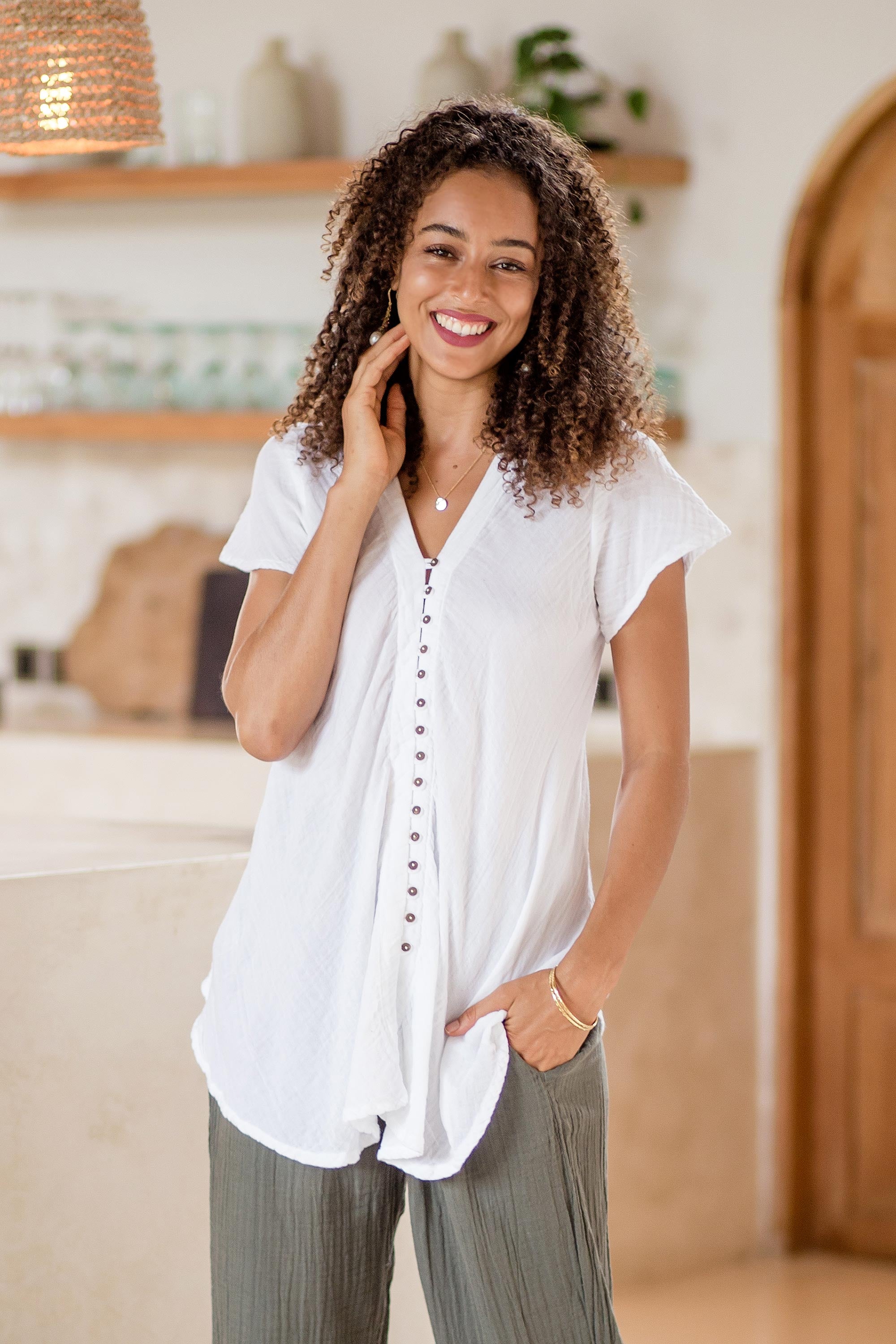 White Flair Buttoned Cotton Gauze Blouse with Short Sleeves