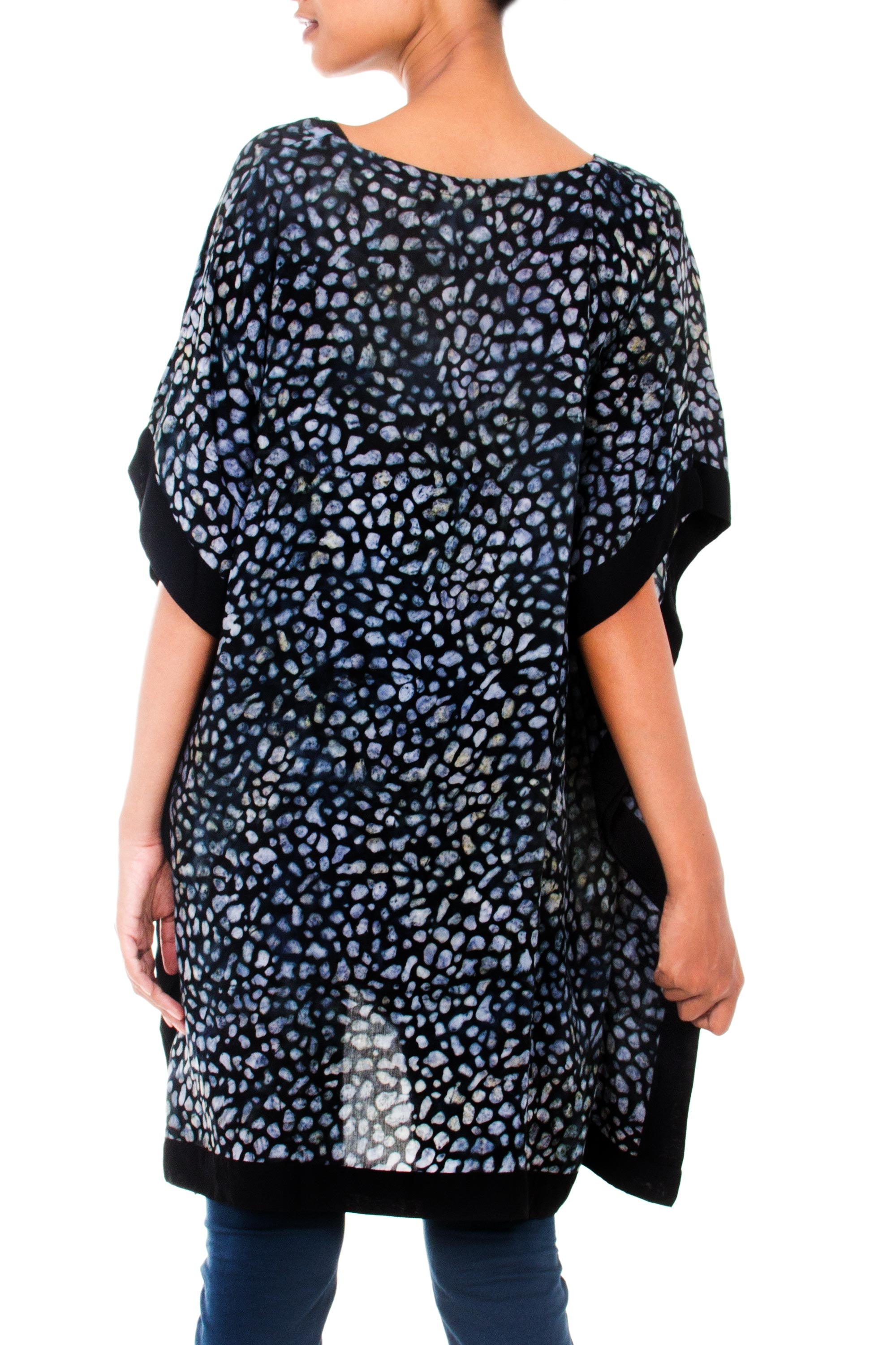 Borneo Slate Handcrafted Rayon Gray Batik Women's Caftan