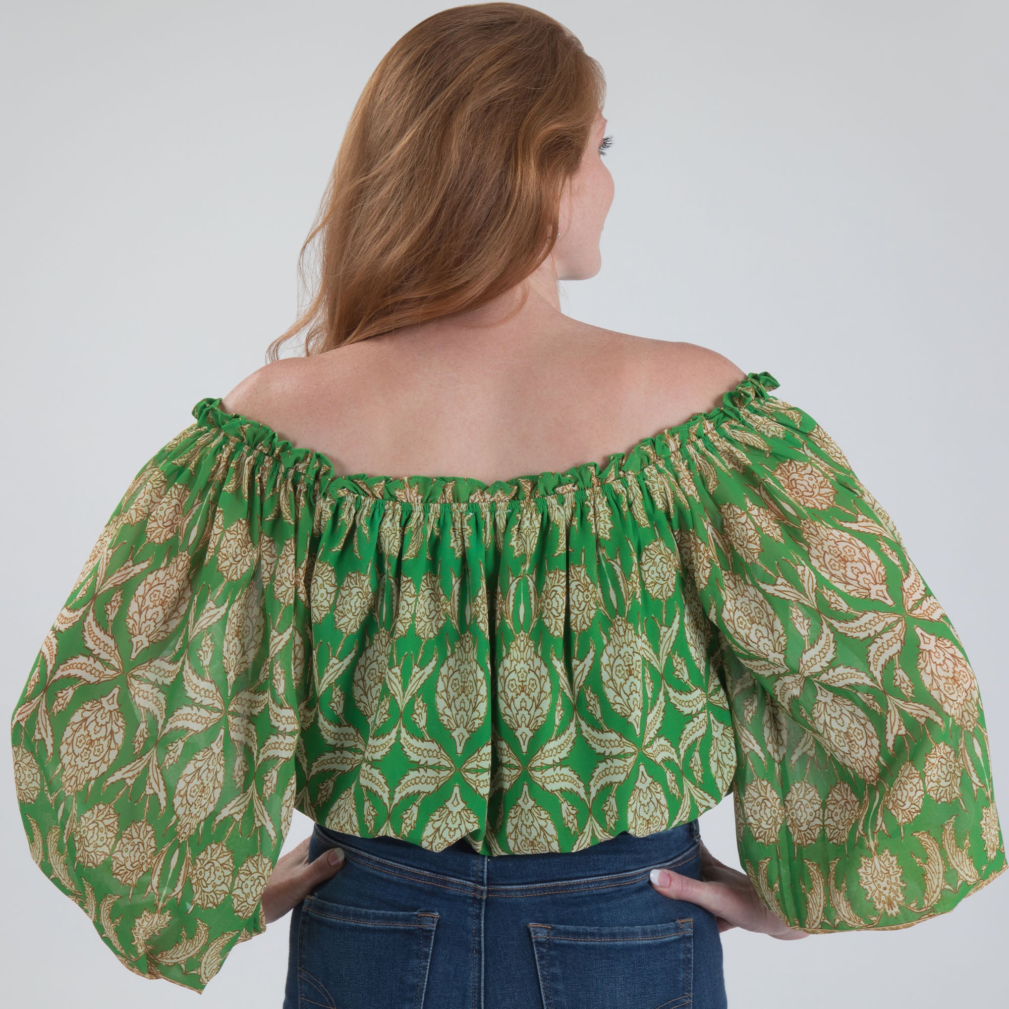 Off-the-Shoulder Concentric Design Top