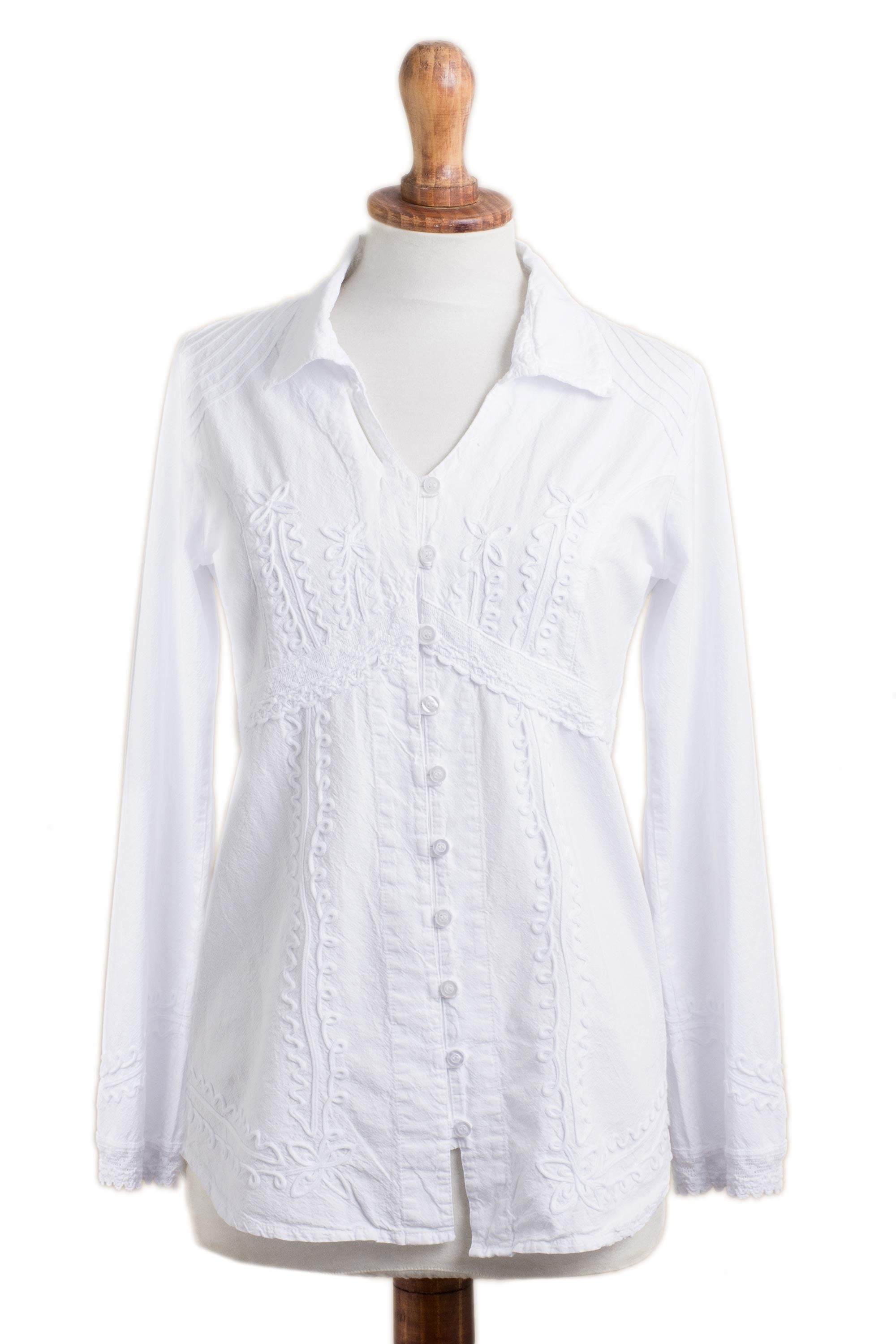 Lily of the Incas Lily of the Incas Button-front White Blouse